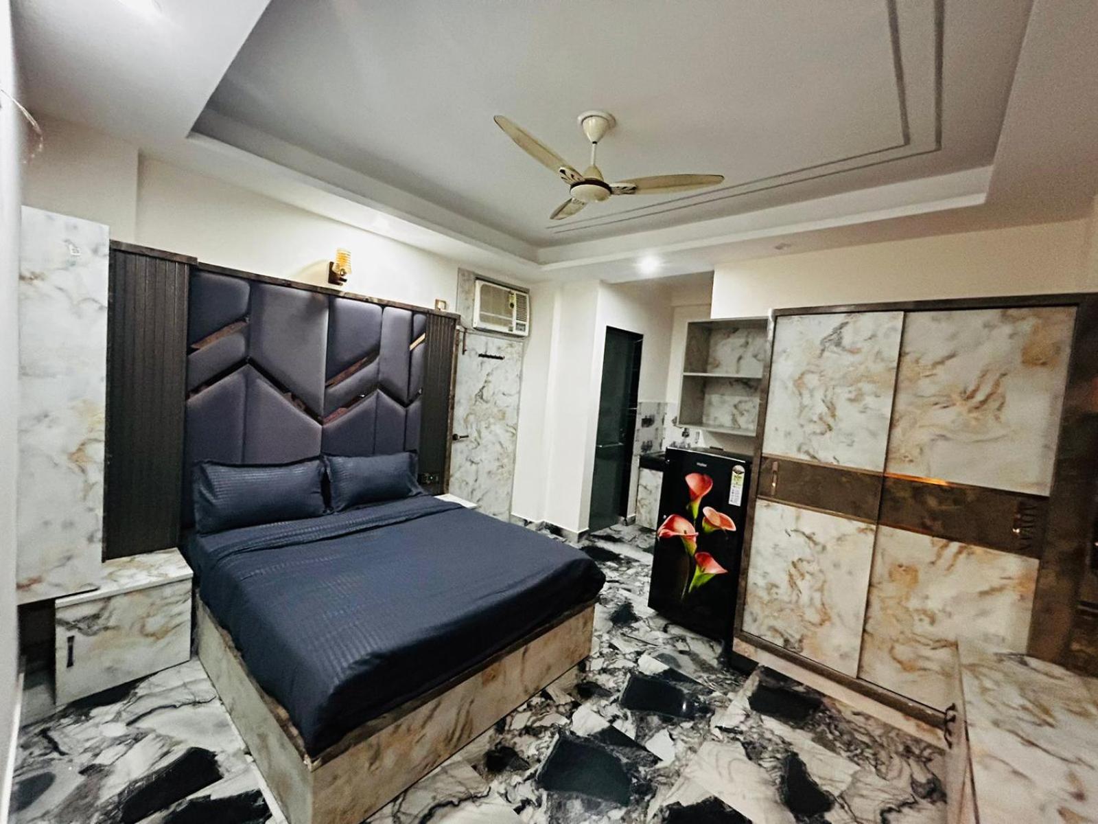 Vibe Communal Living Гургаон Экстерьер фото
